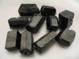 Tormalina nera